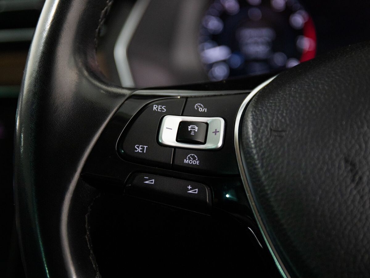 Volkswagen Passat 2017 - фото автомобиля