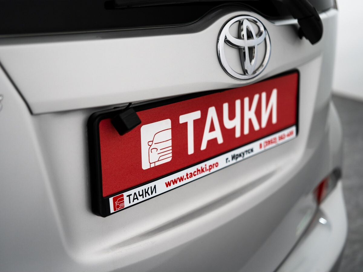 Toyota Ractis 2011 - фото автомобиля