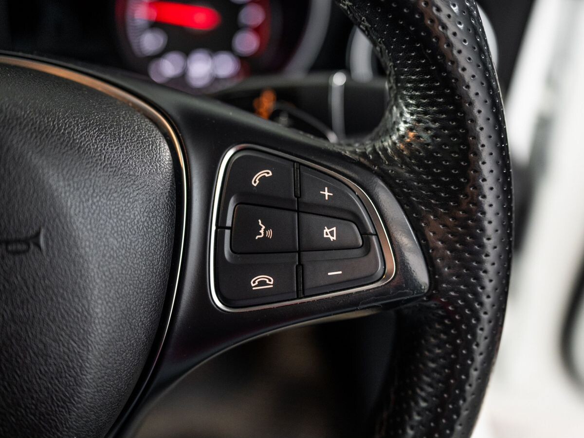 Mercedes-Benz C-Class 2014 - фото автомобиля