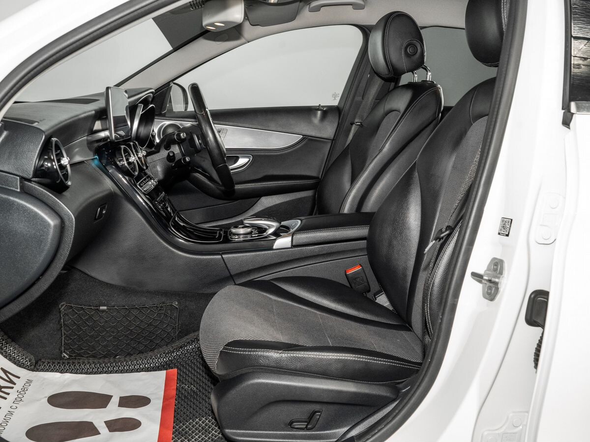 Mercedes-Benz C-Class 2014 - фото автомобиля