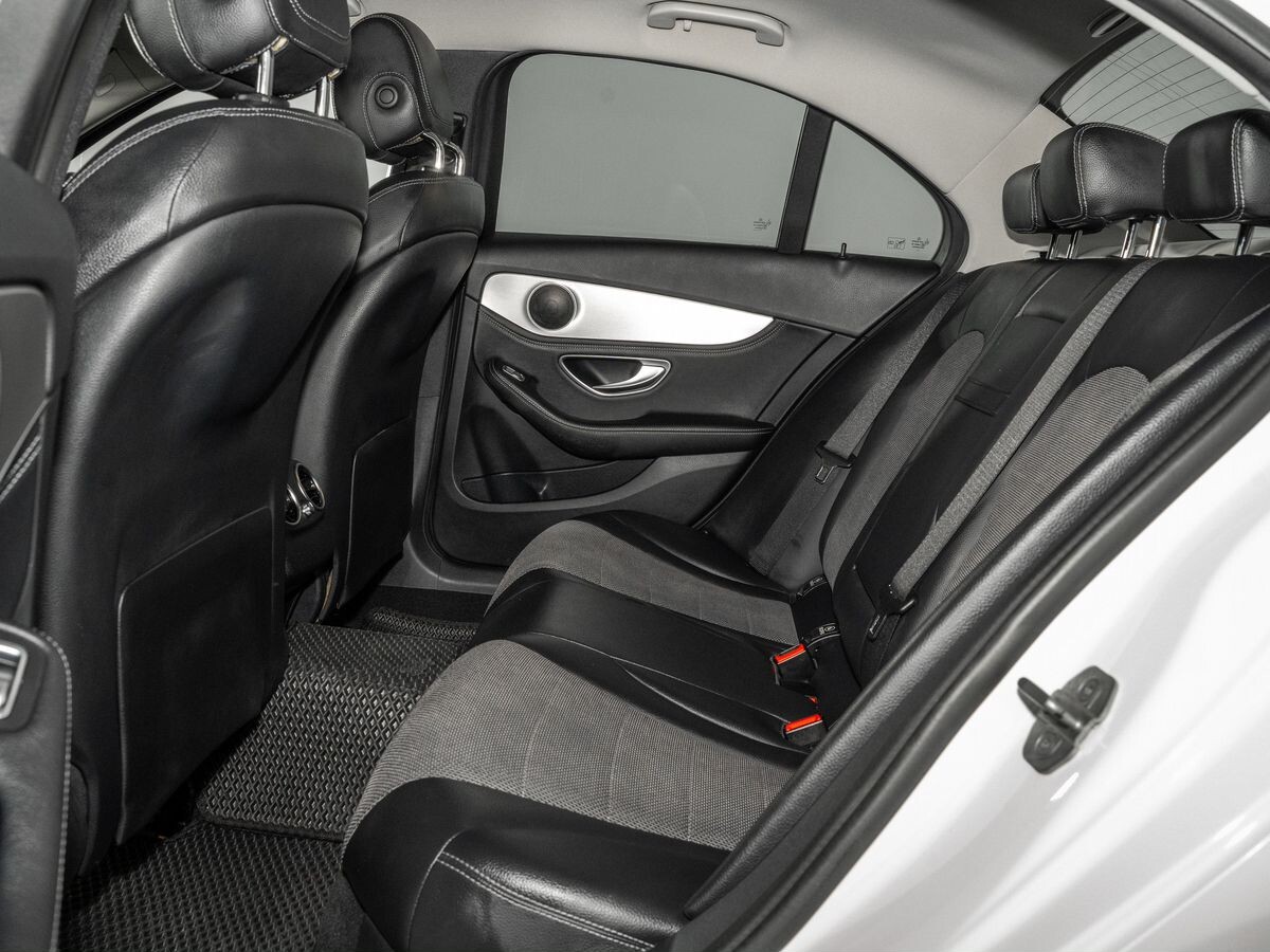 Mercedes-Benz C-Class 2014 - фото автомобиля