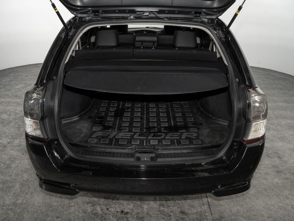 Toyota Corolla Fielder 2014 - фото автомобиля