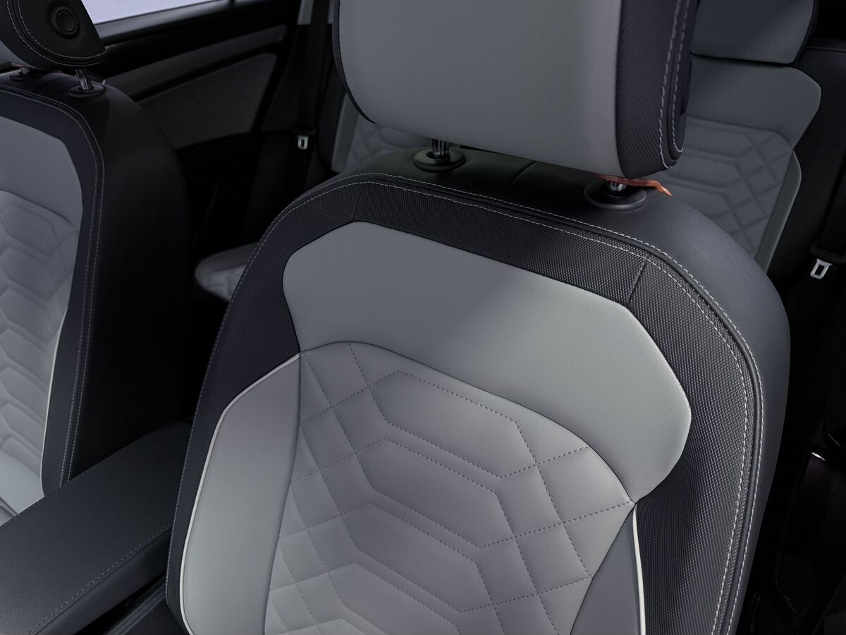 Volkswagen Tayron 2022 - фото автомобиля