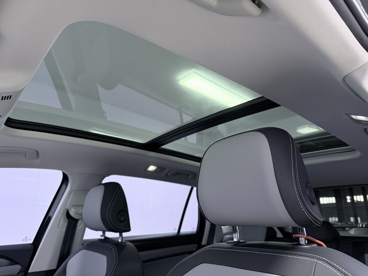 Volkswagen Tayron 2022 - фото автомобиля