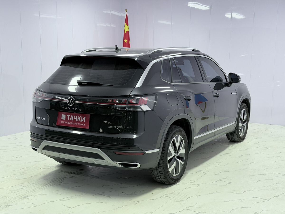 Volkswagen Tayron 2022 - фото автомобиля