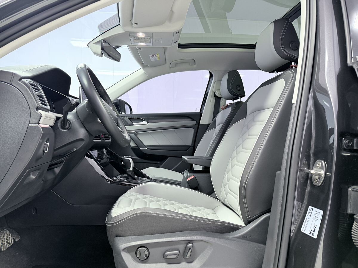 Volkswagen Tayron 2022 - фото автомобиля