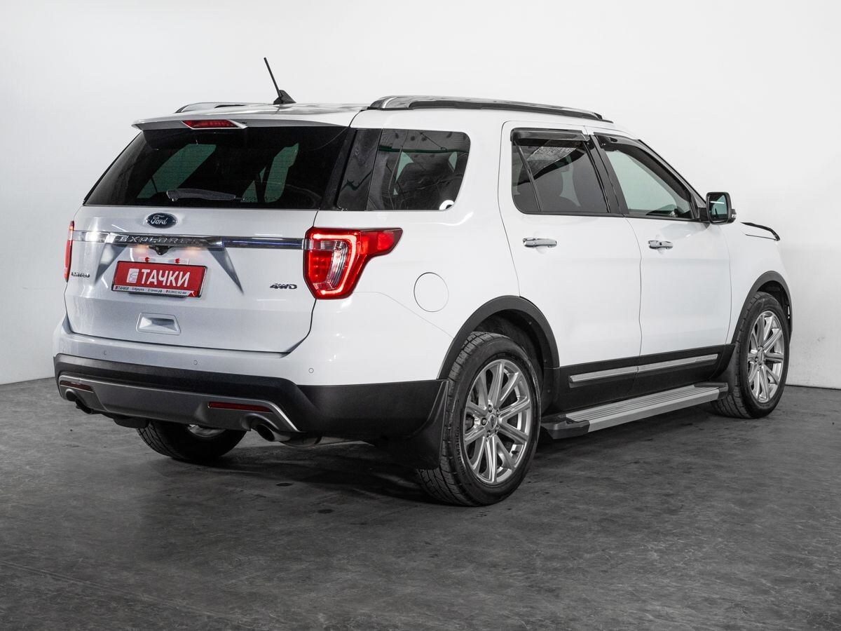 Ford Explorer 2017 - фото автомобиля