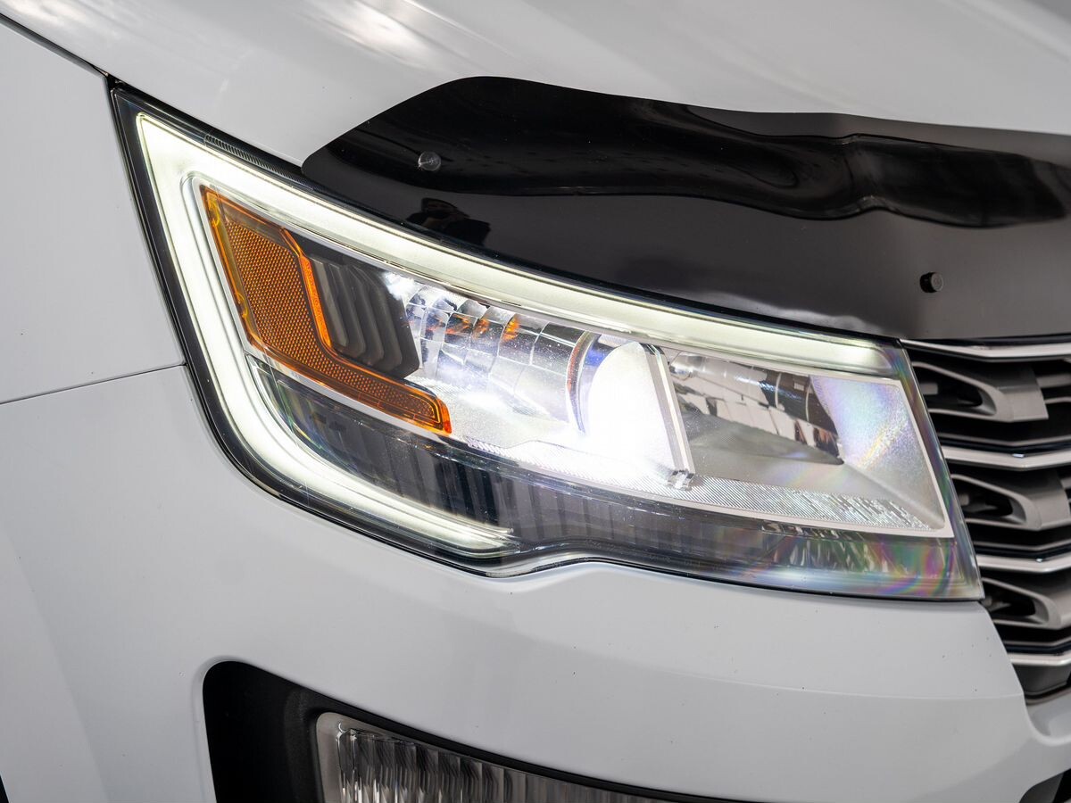 Ford Explorer 2017 - фото автомобиля