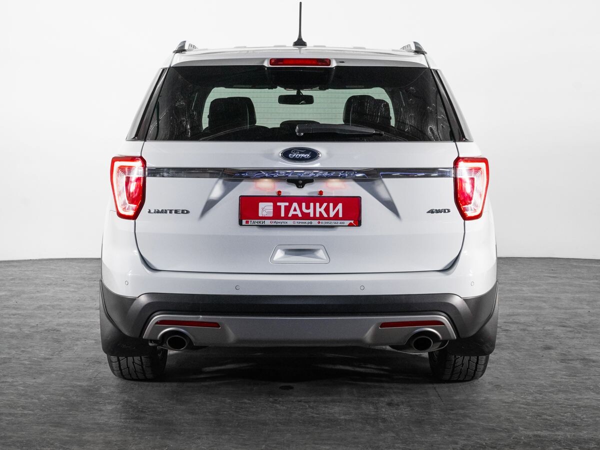 Ford Explorer 2017 - фото автомобиля
