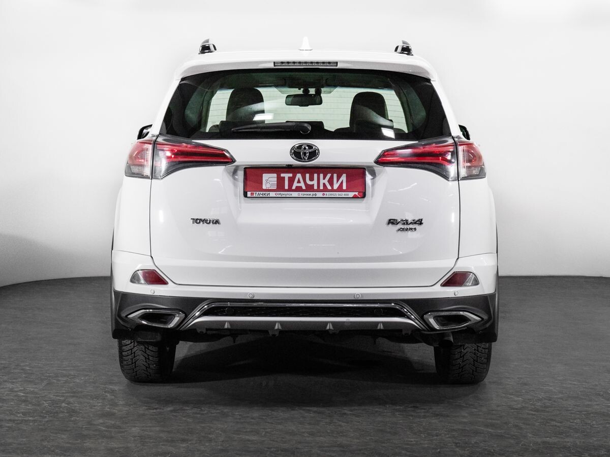 Toyota RAV4 2016 - фото автомобиля