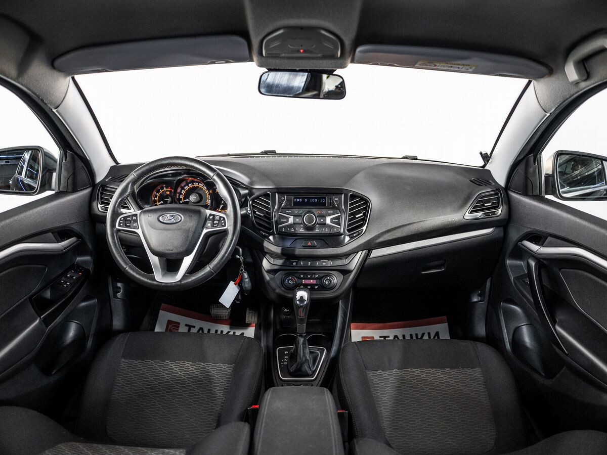 Лада Веста 2020 - фото автомобиля