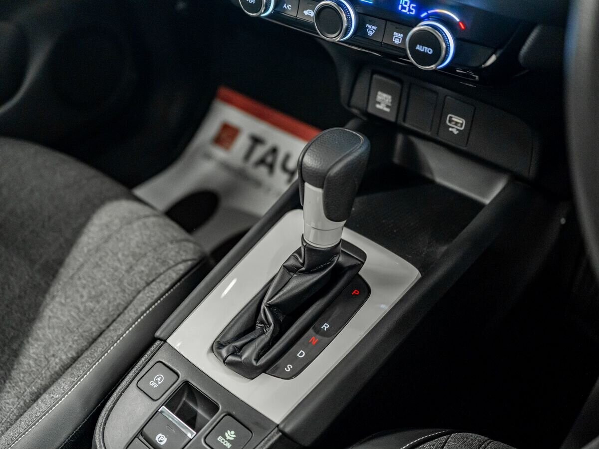 Honda Fit 2020 - фото автомобиля