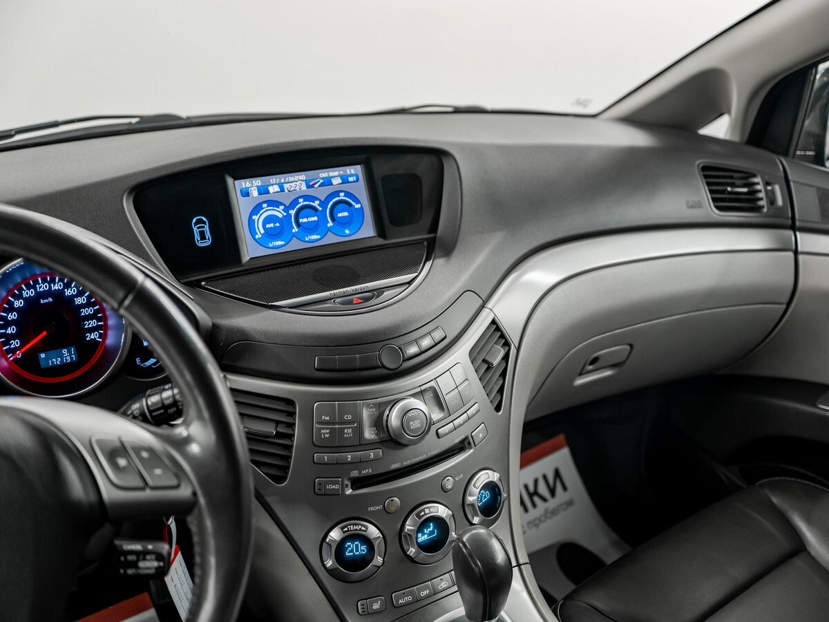 Subaru Tribeca 2011 - фото автомобиля