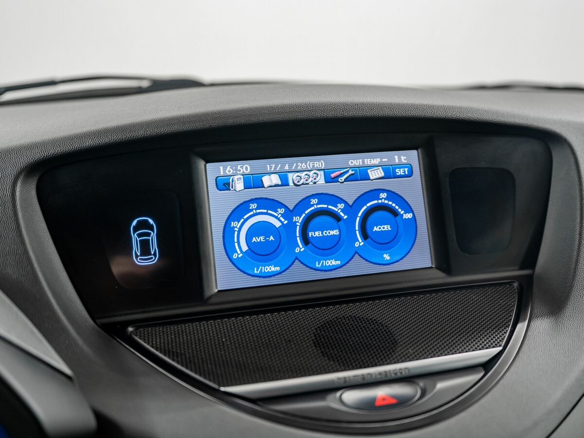 Subaru Tribeca 2011 - фото автомобиля