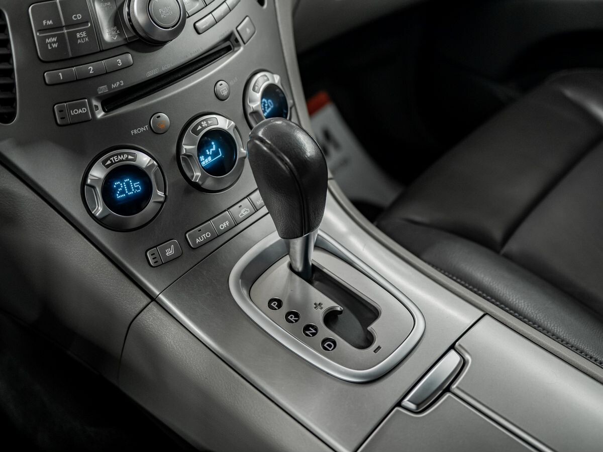 Subaru Tribeca 2011 - фото автомобиля