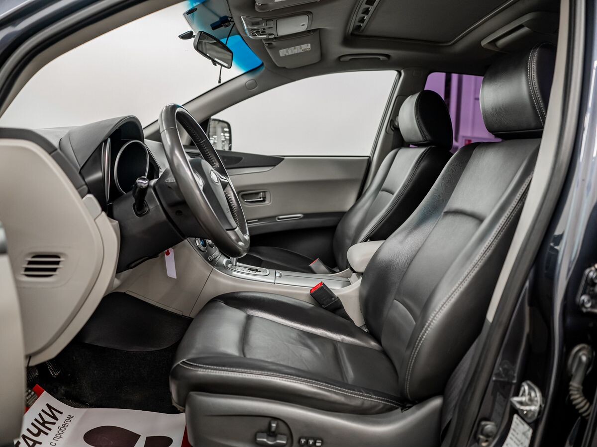 Subaru Tribeca 2011 - фото автомобиля