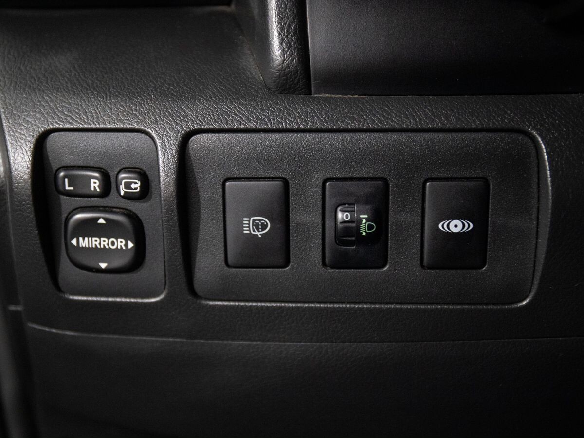 Toyota Camry 2006 - фото автомобиля