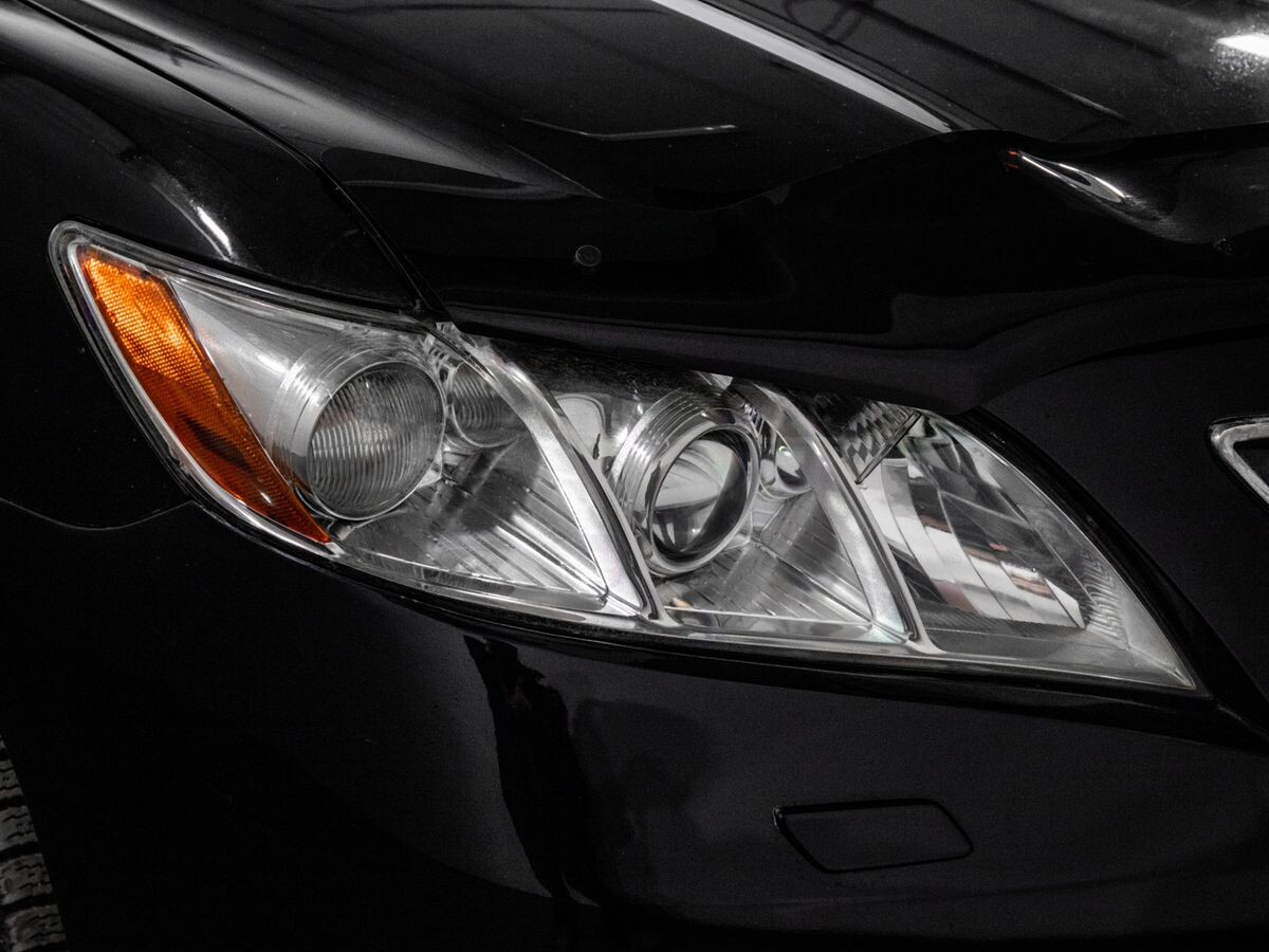 Toyota Camry 2006 - фото автомобиля