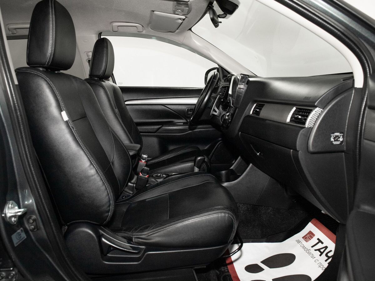 Mitsubishi Outlander 2013 - фото автомобиля