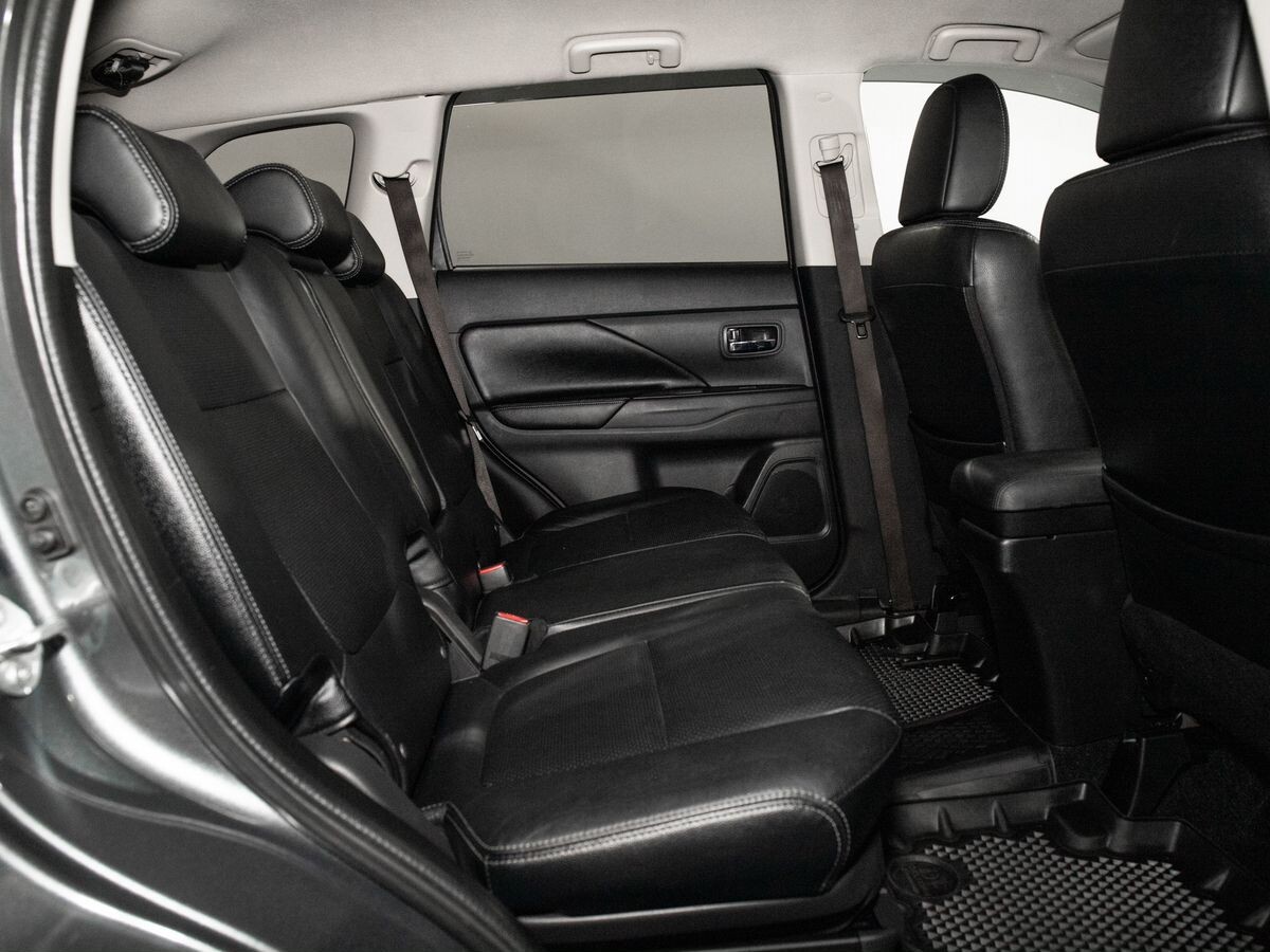 Mitsubishi Outlander 2013 - фото автомобиля