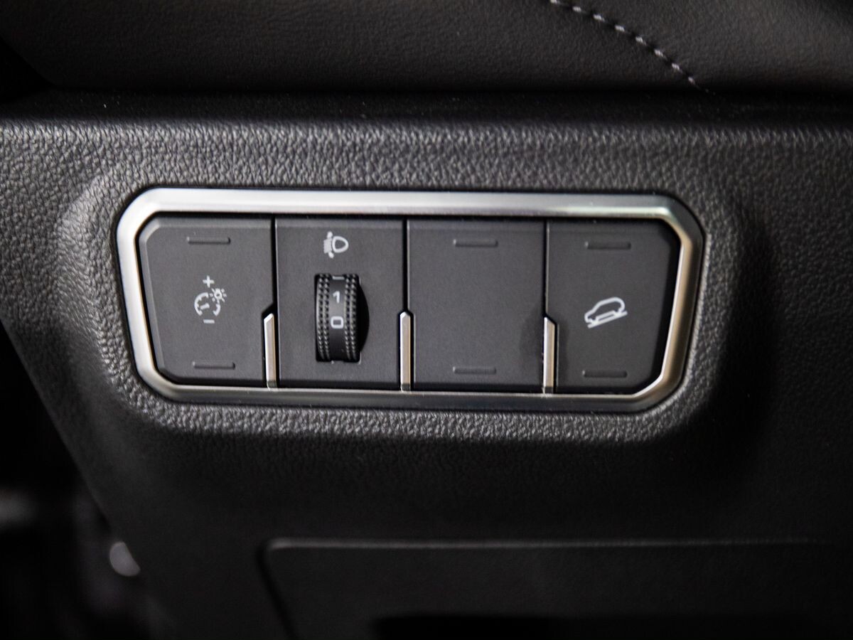 Haval F7 2019 - фото автомобиля