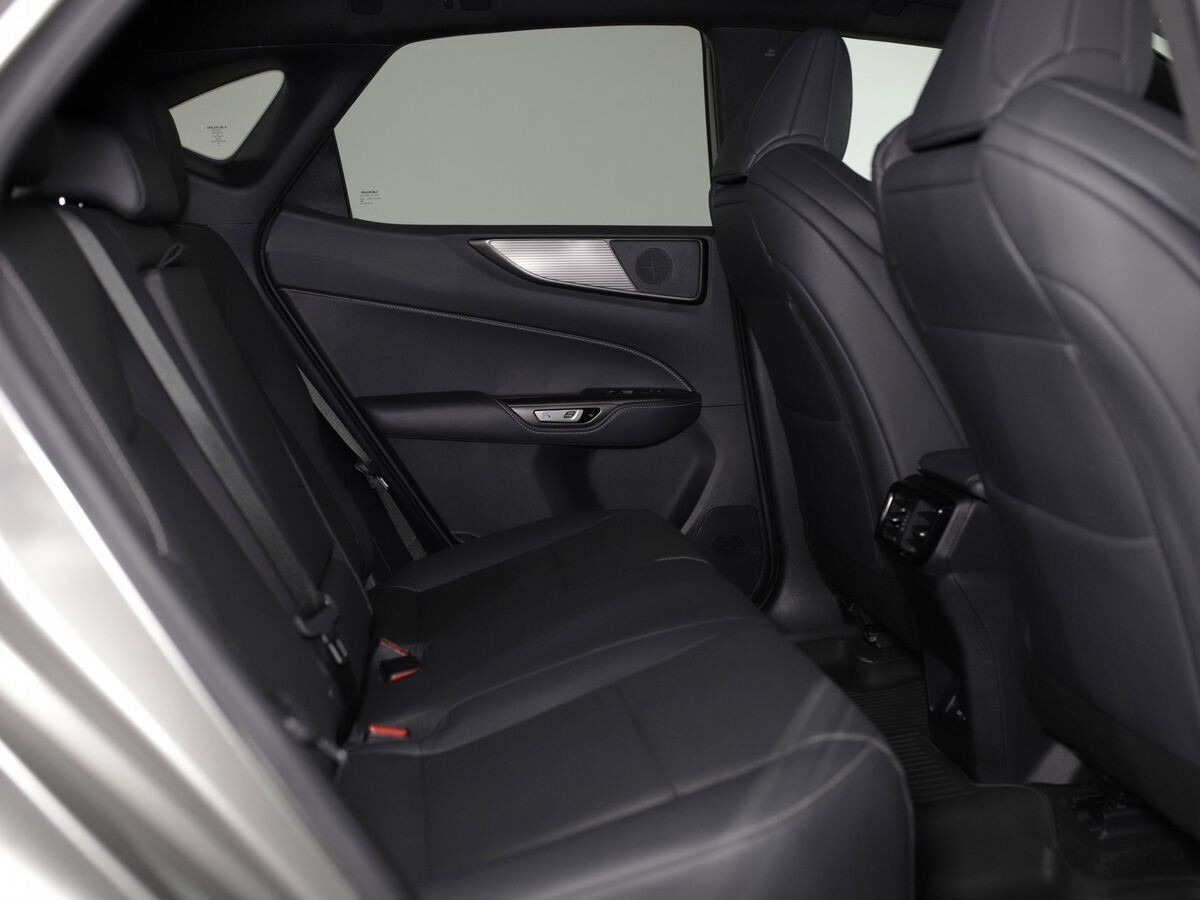 Lexus NX350 2022 - фото автомобиля