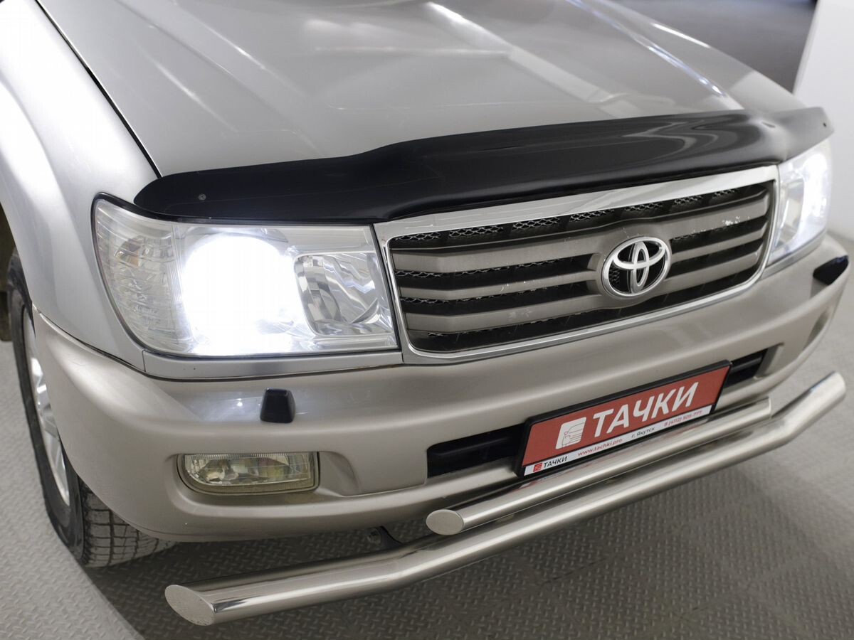 Toyota Land Cruiser 2005 - фото автомобиля