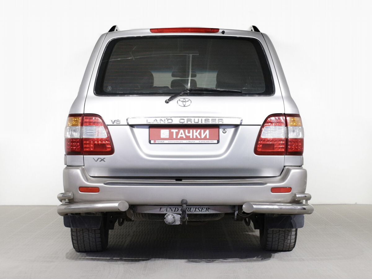 Toyota Land Cruiser 2005 - фото автомобиля