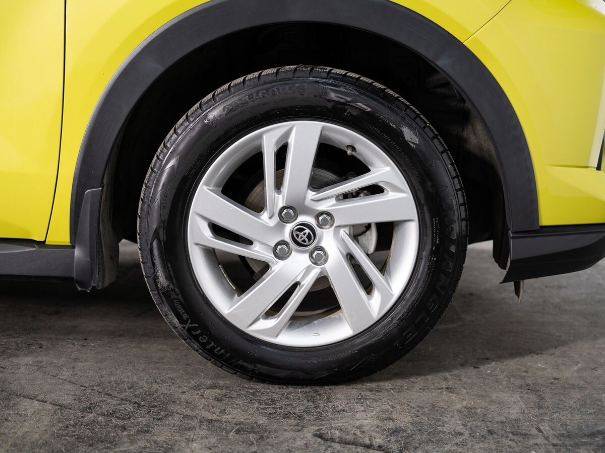 Toyota Raize 2019 - фото автомобиля