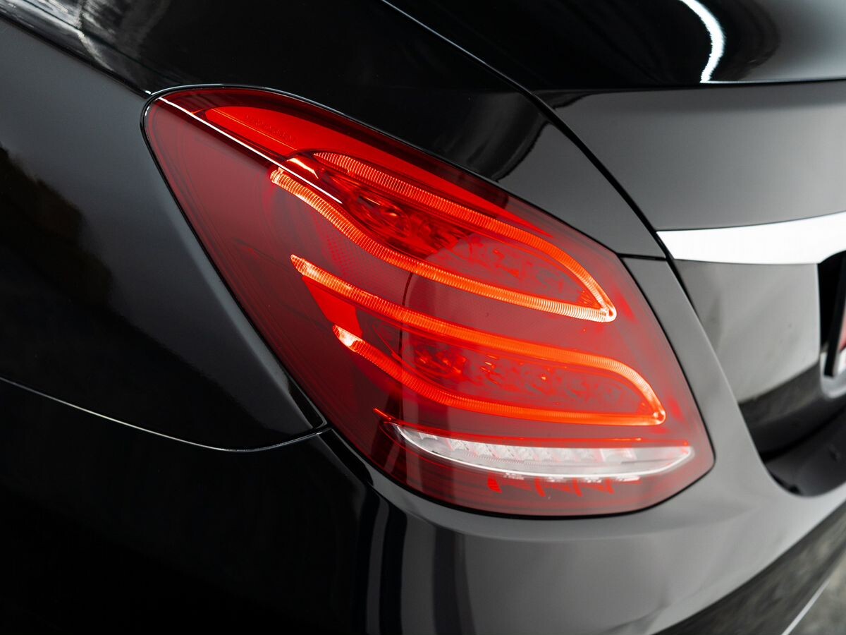 Mercedes-Benz C-Class 2016 - фото автомобиля