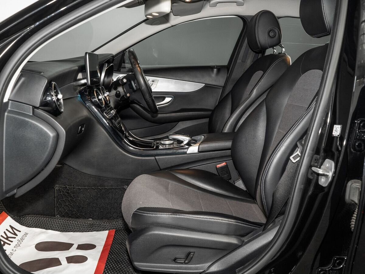 Mercedes-Benz C-Class 2016 - фото автомобиля