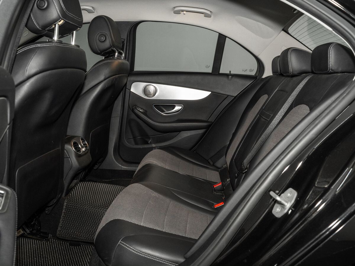 Mercedes-Benz C-Class 2016 - фото автомобиля