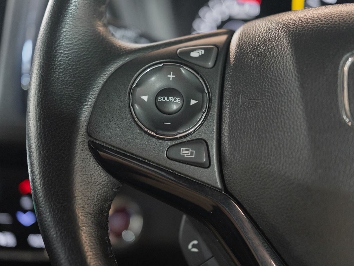 Honda Vezel 2014 - фото автомобиля