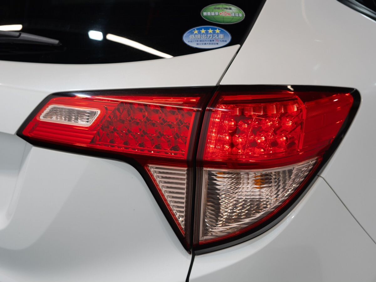 Honda Vezel 2014 - фото автомобиля