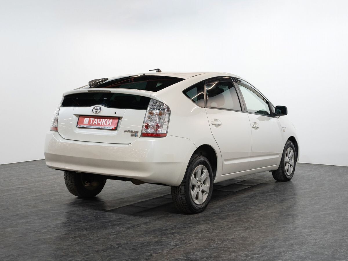 Toyota Prius 2008 - фото автомобиля