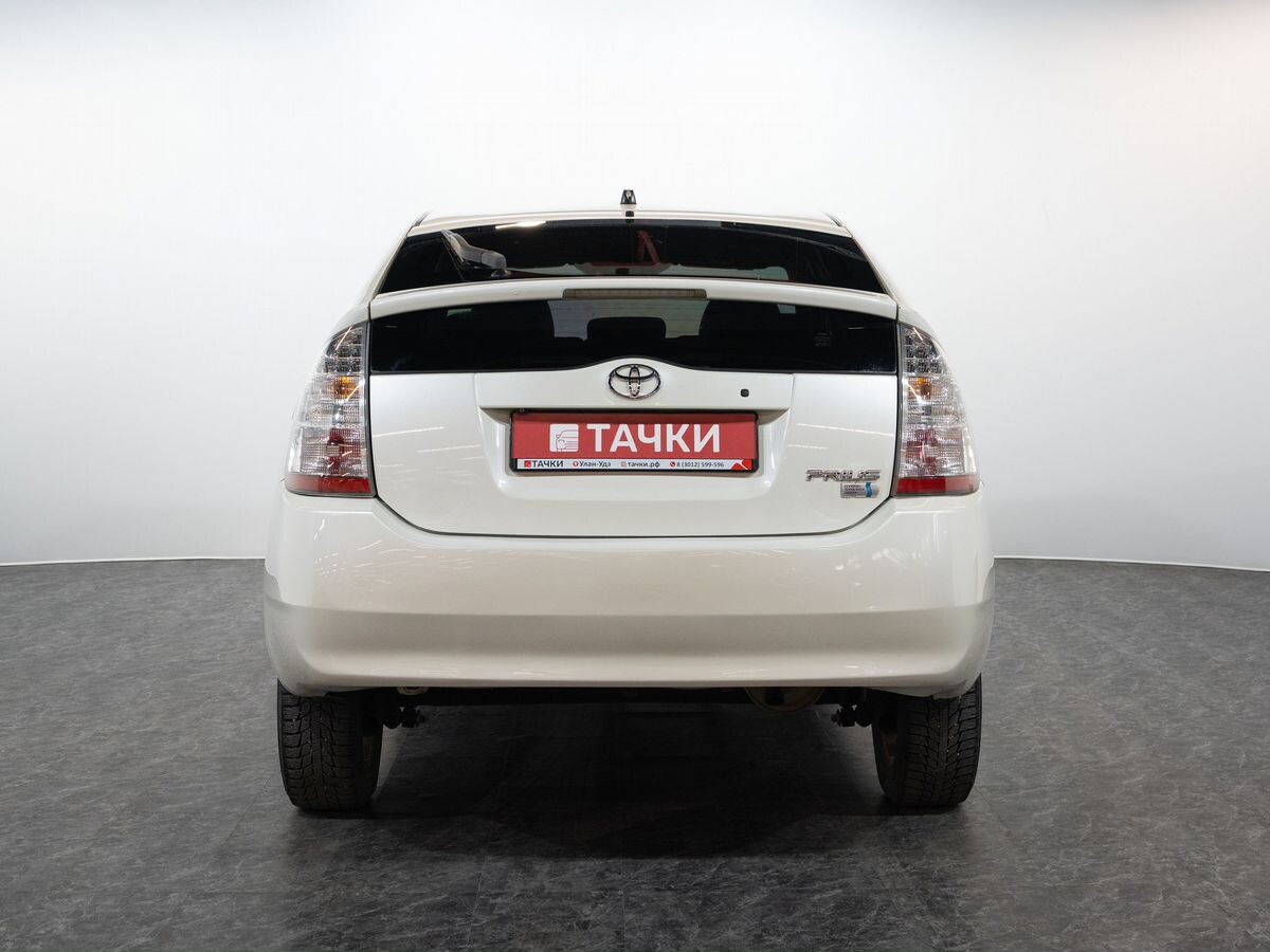 Toyota Prius 2008 - фото автомобиля