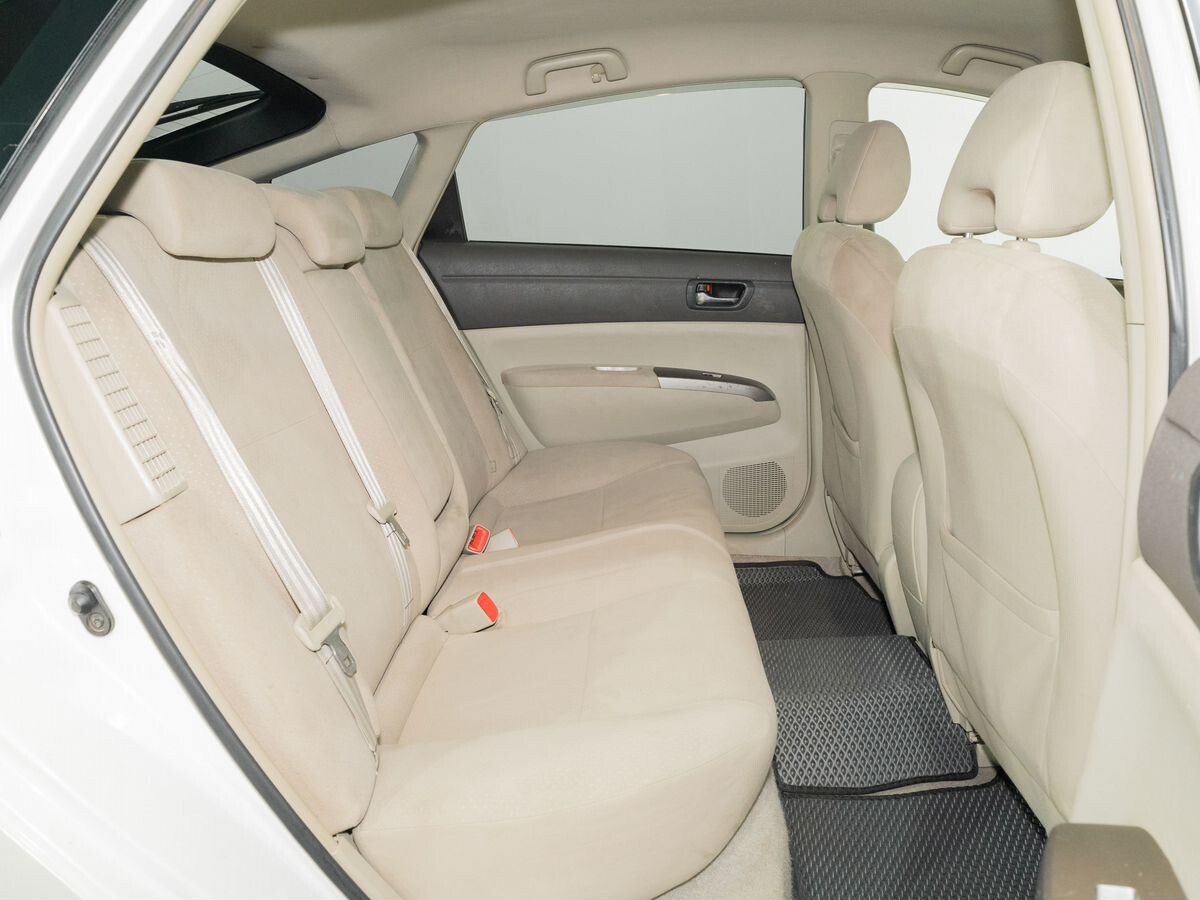 Toyota Prius 2008 - фото автомобиля