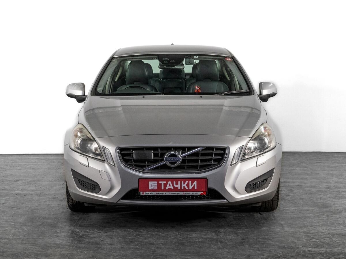 Volvo S60 2012 - фото автомобиля