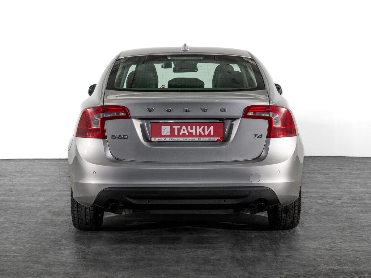 Volvo S60 2012 - фото автомобиля