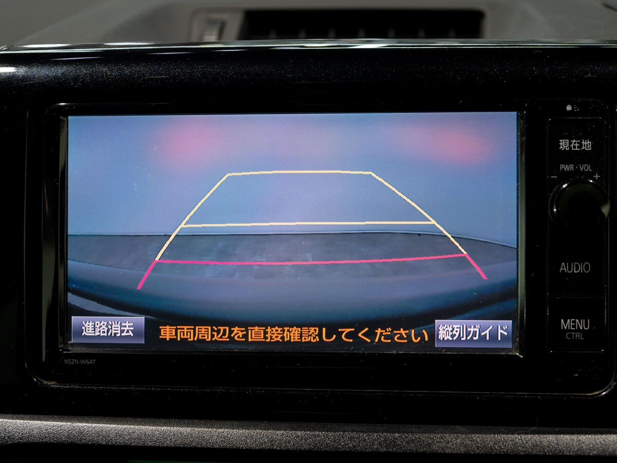 Toyota Wish 2015 - фото автомобиля