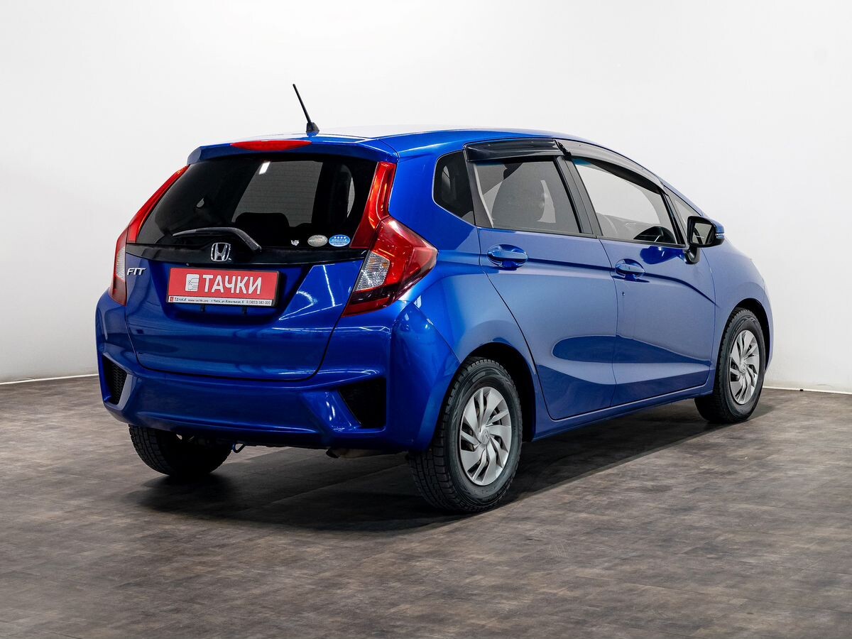 Honda Fit 2015 - фото автомобиля