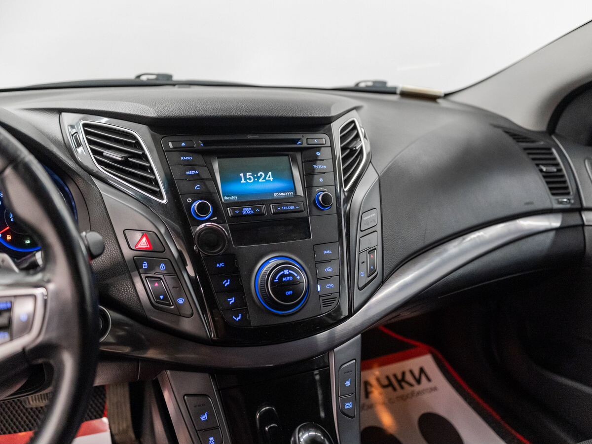 Hyundai i40 2016 - фото автомобиля