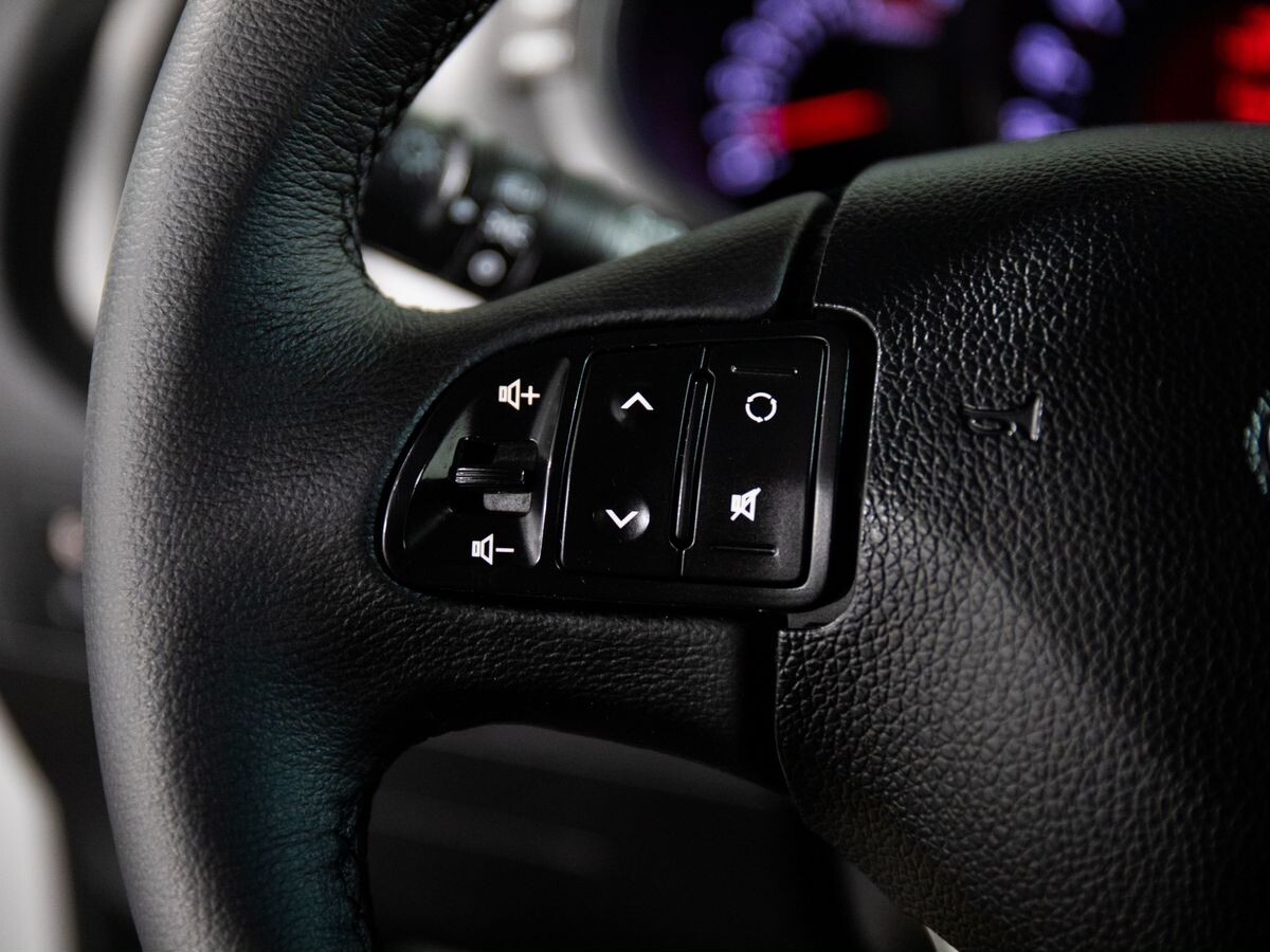 Kia Sportage 2013 - фото автомобиля