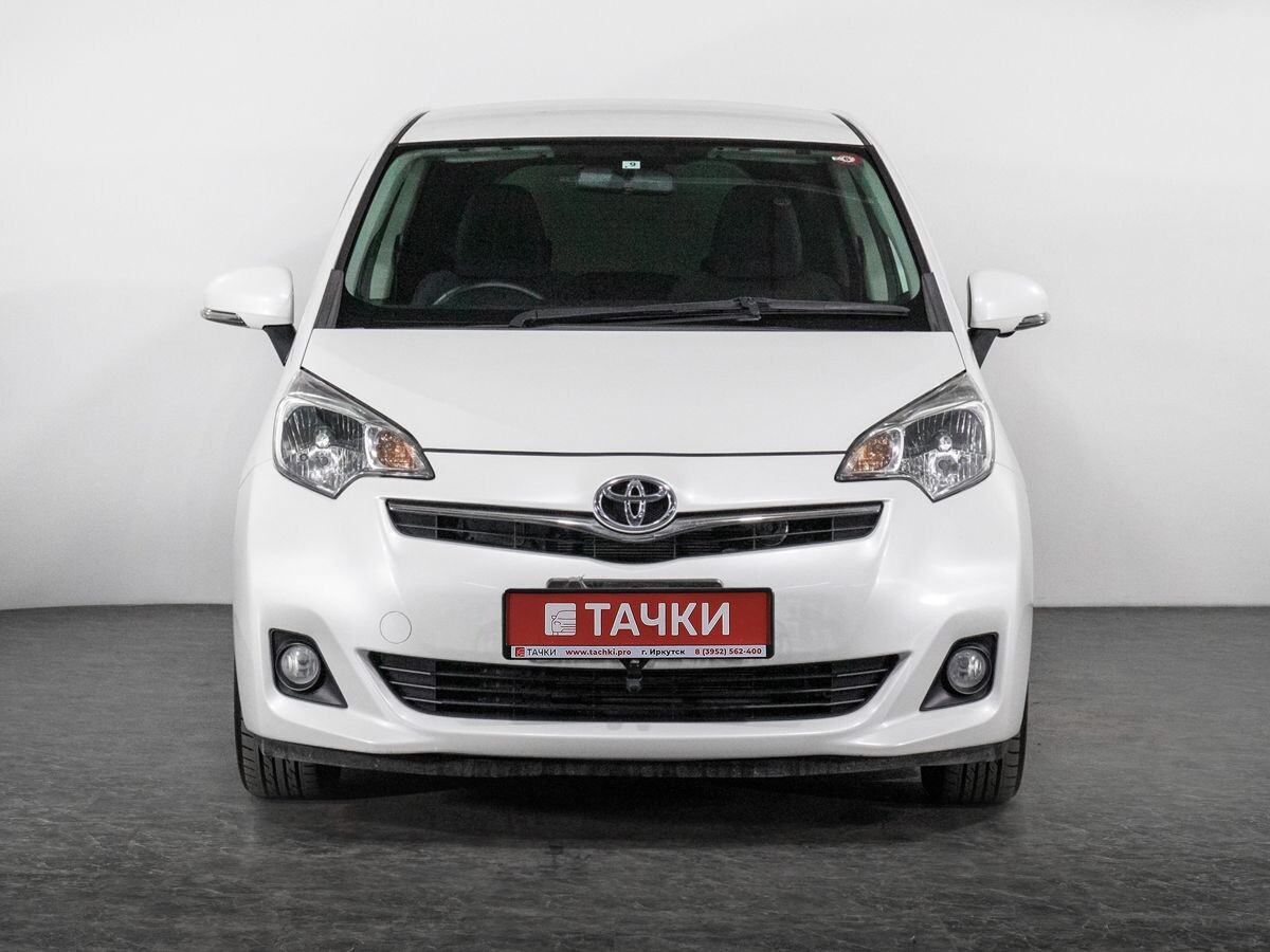 Toyota Ractis 2011 - фото автомобиля