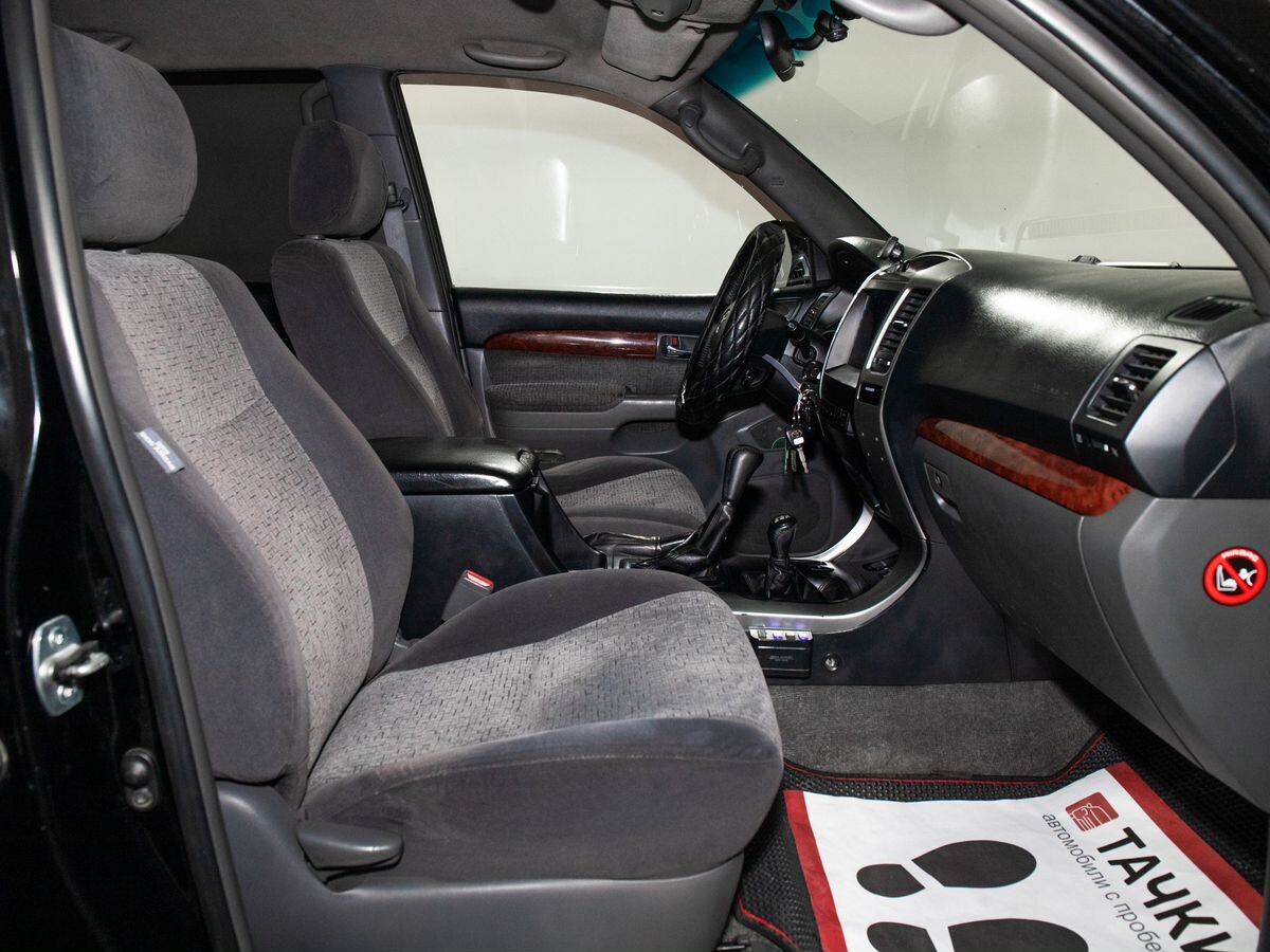 Toyota Land Cruiser Prado 2006 - фото автомобиля