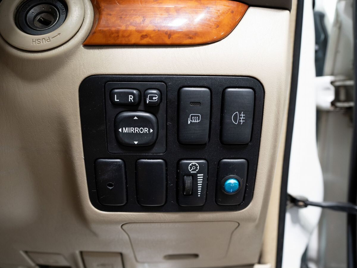 Toyota Land Cruiser Prado 2005 - фото автомобиля