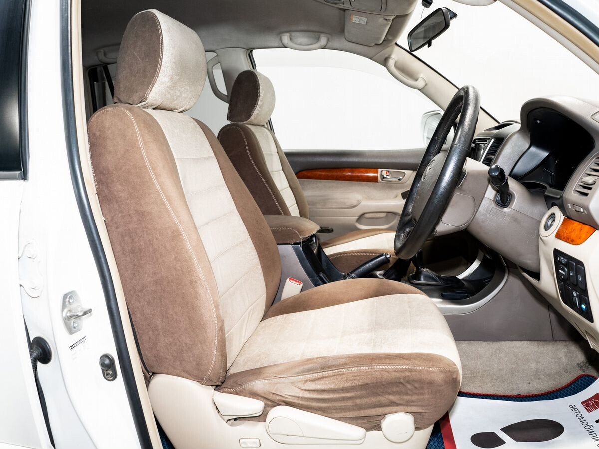 Toyota Land Cruiser Prado 2005 - фото автомобиля