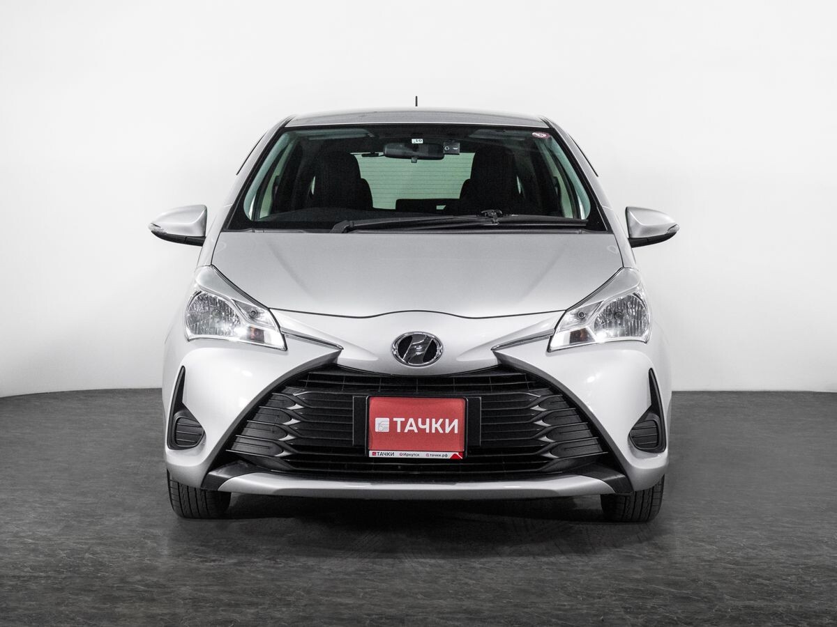 Toyota Vitz 2019 - фото автомобиля
