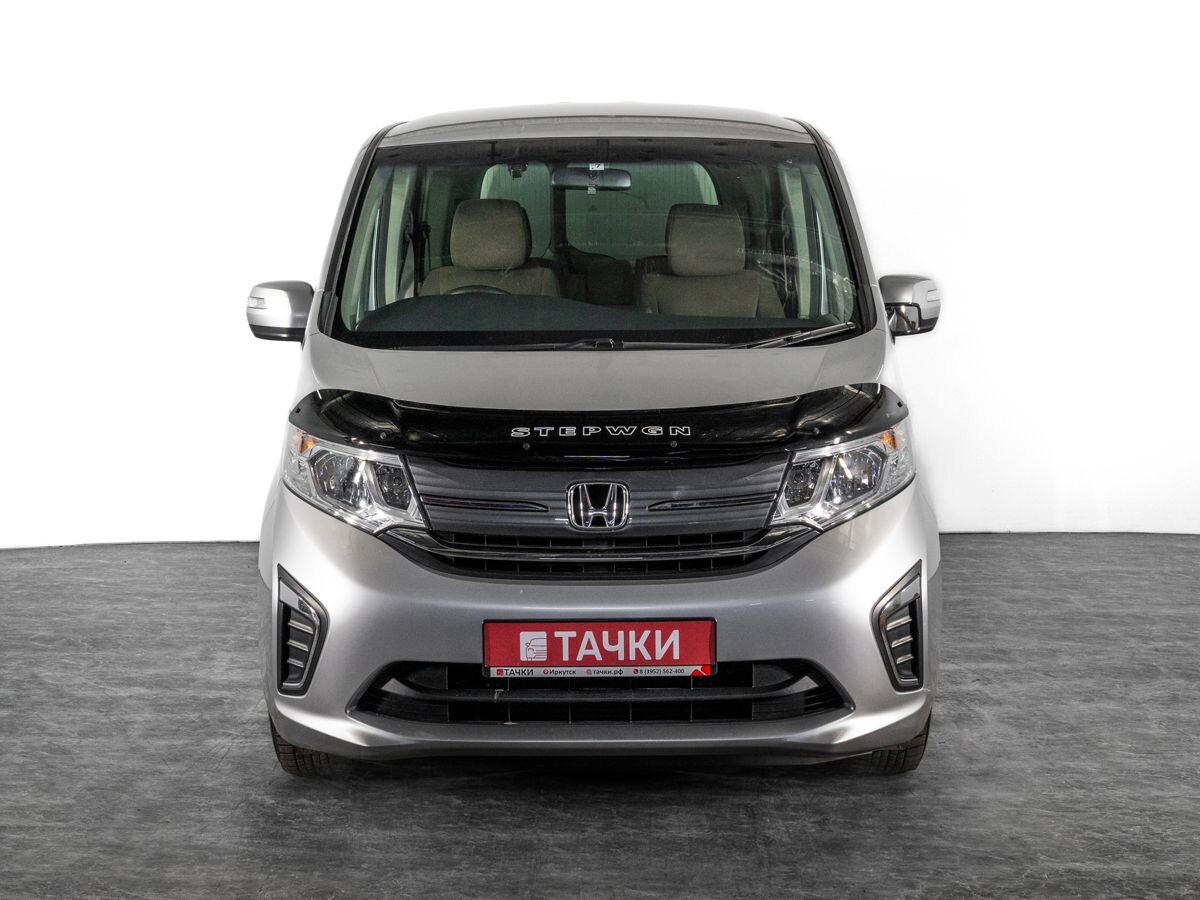 Honda Stepwgn 2015 - фото автомобиля
