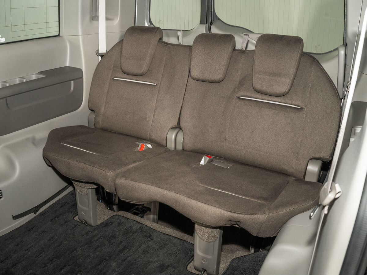 Honda Stepwgn 2015 - фото автомобиля